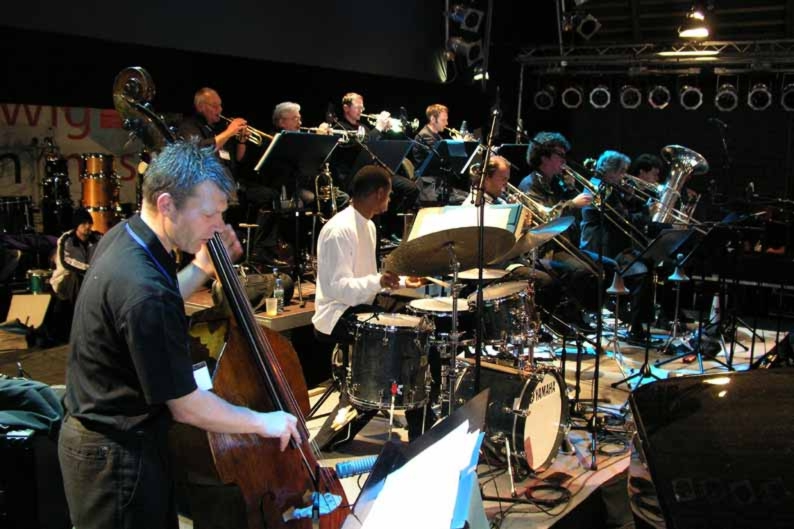 With the NDR Radio Big Band at 2004 Jazzbaltica